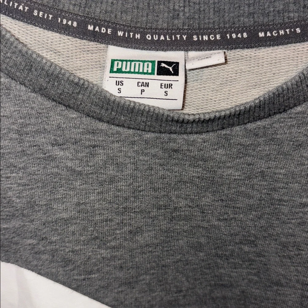 Puma Men's Crewneck Gray Sweater Small